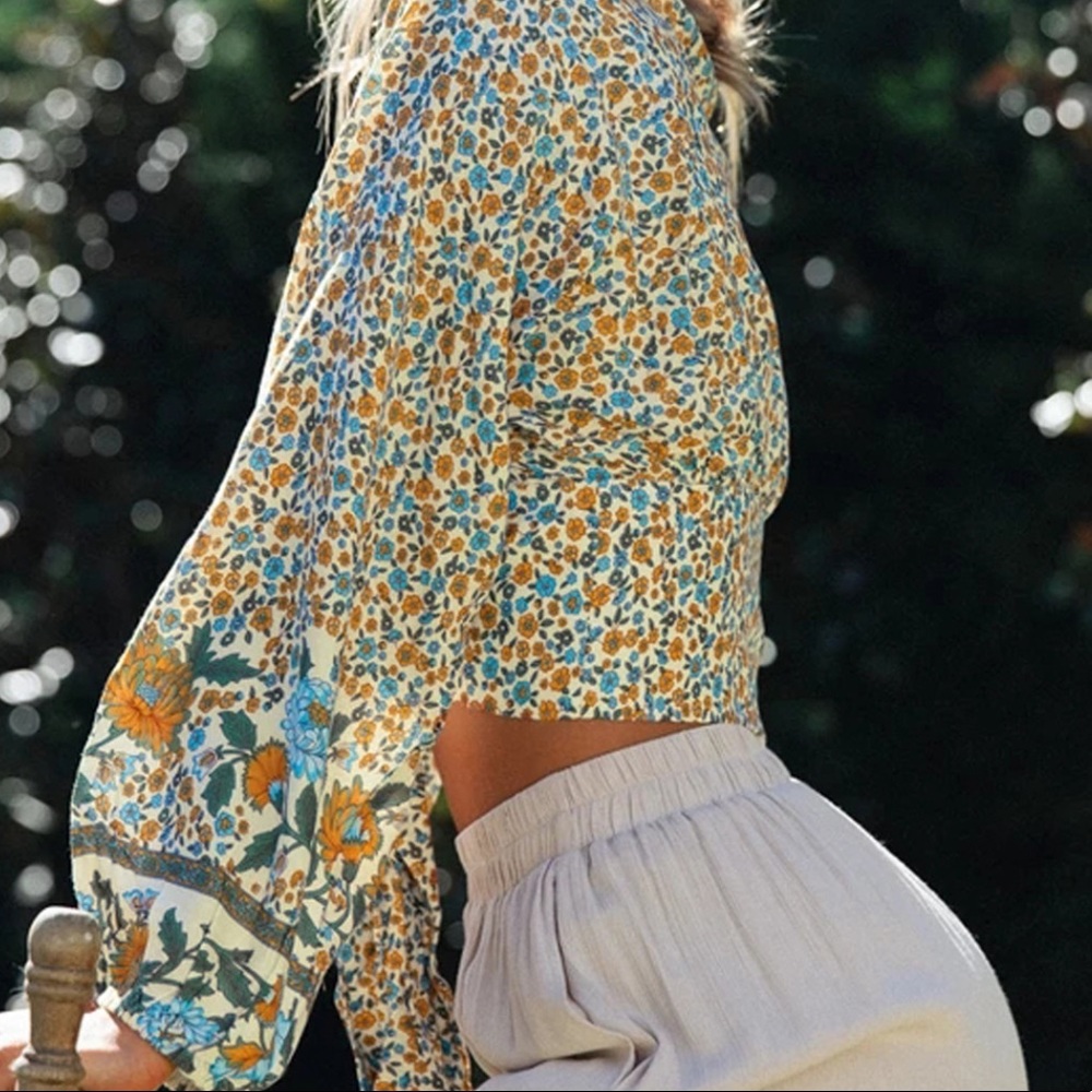 Boho Floral Print Gypsy Crop Top Tied Long Sleeve - Picture 4 of 16